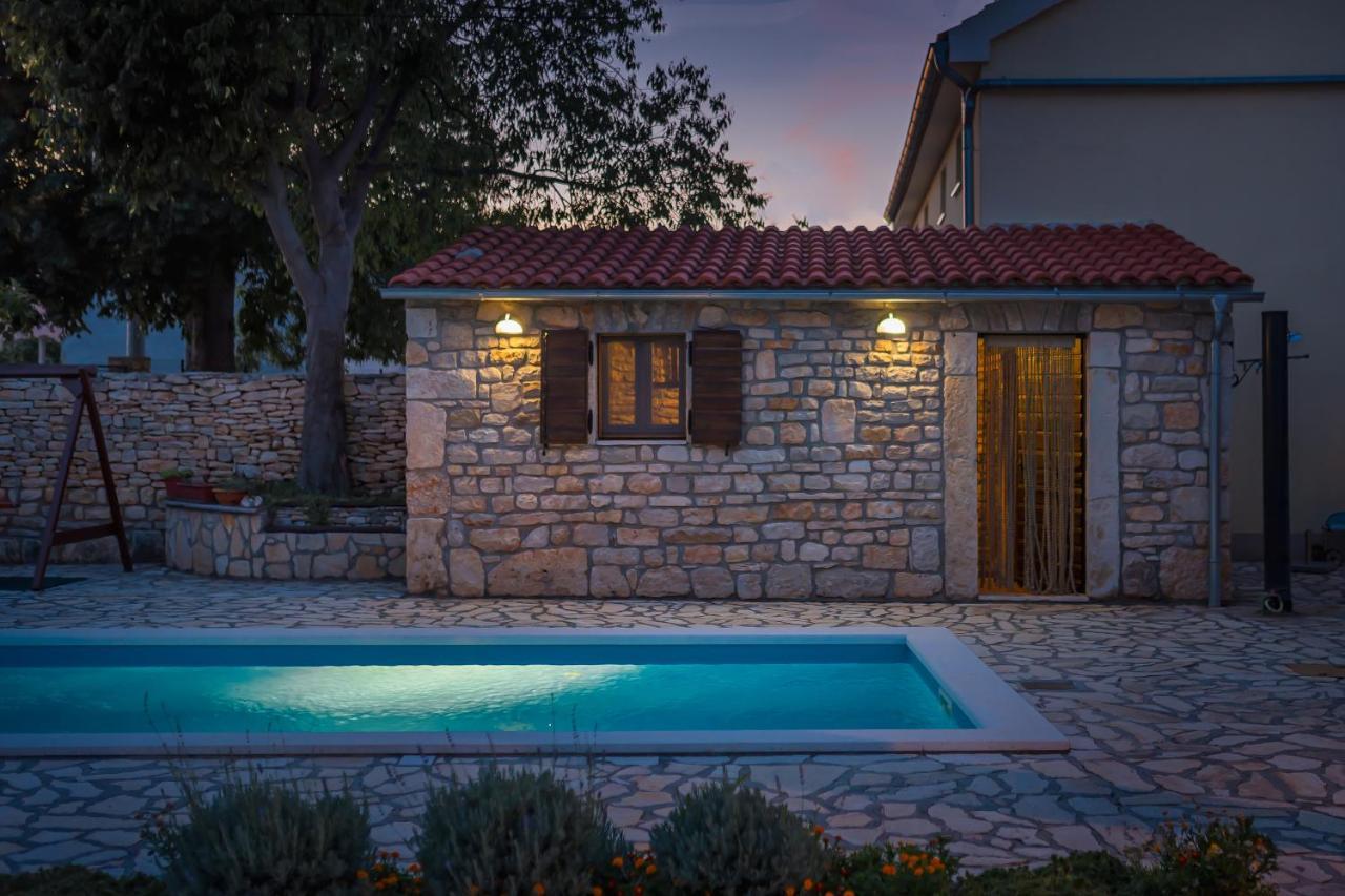 Rural House Gluic Villa Bogatic Bagian luar foto